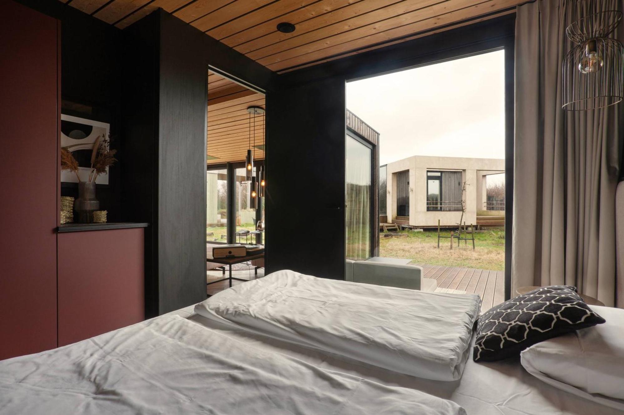 Basecamp Tiny House Eco-Resort Ijmuiden IJmuiden Exteriér fotografie