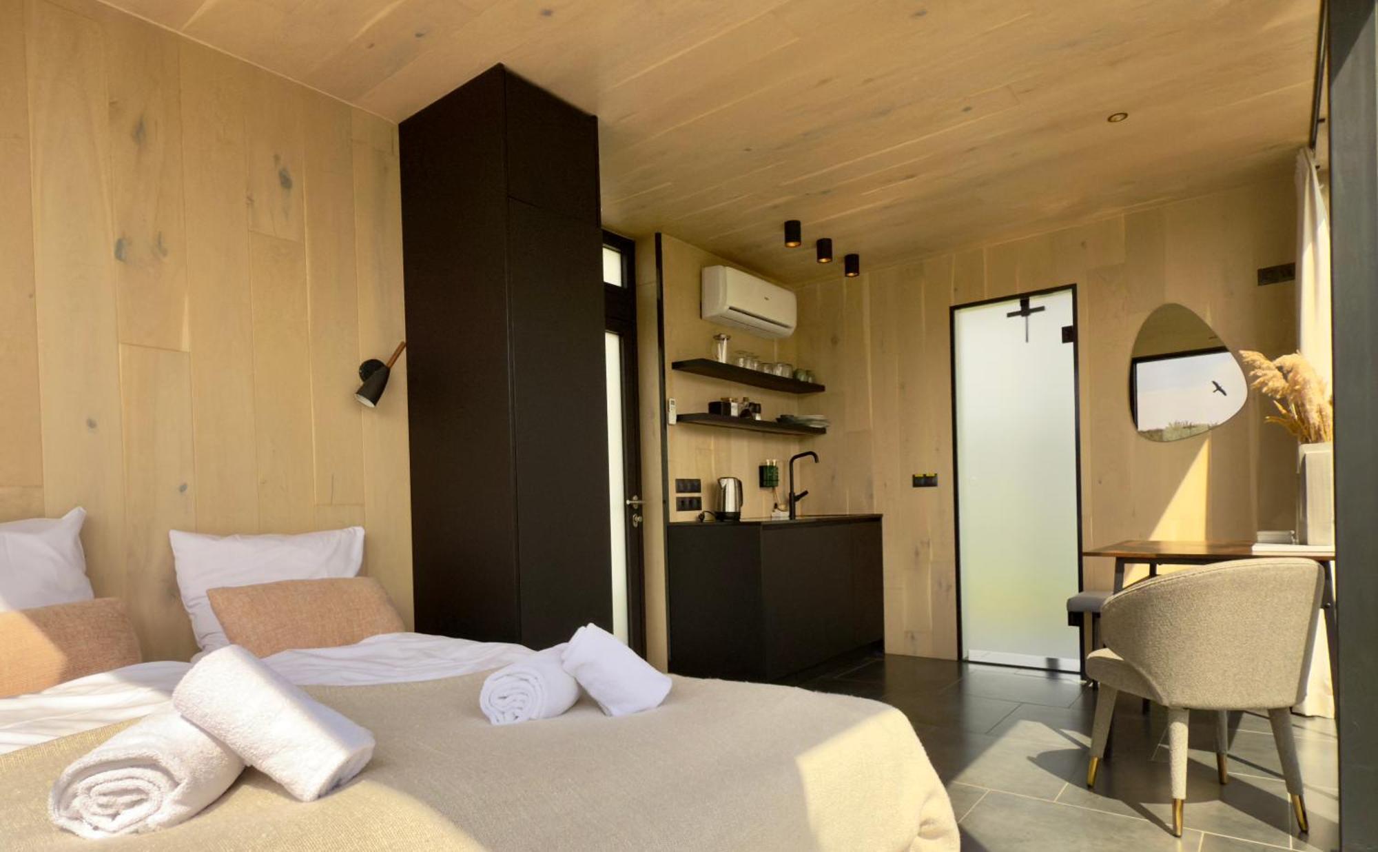 Basecamp Tiny House Eco-Resort Ijmuiden IJmuiden Exteriér fotografie
